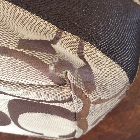 Coach Signature stripe tote